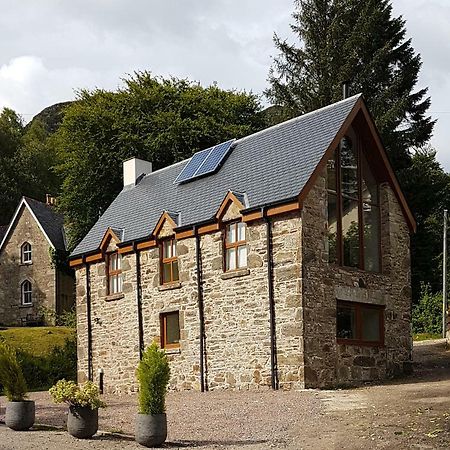 The Armoury Villa Glenfinnan Esterno foto