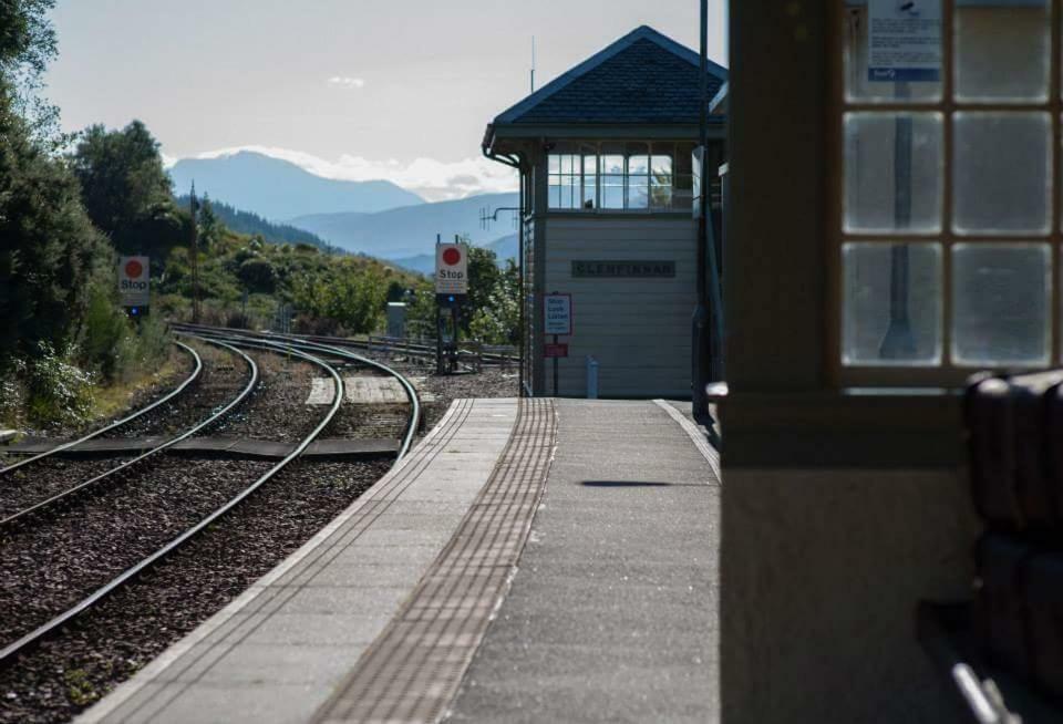 The Armoury Villa Glenfinnan Esterno foto