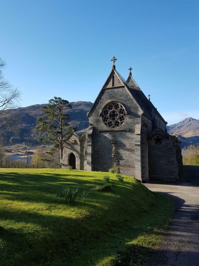 The Armoury Villa Glenfinnan Esterno foto